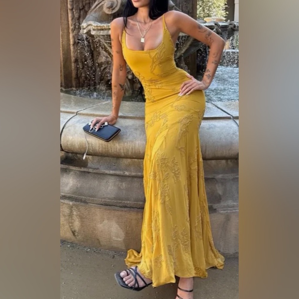 HOUSE OF CB 'Rosalia' Gold Embellished Hand Beaded Maxi Dress/Size L NWOT - Picture 8 of 15